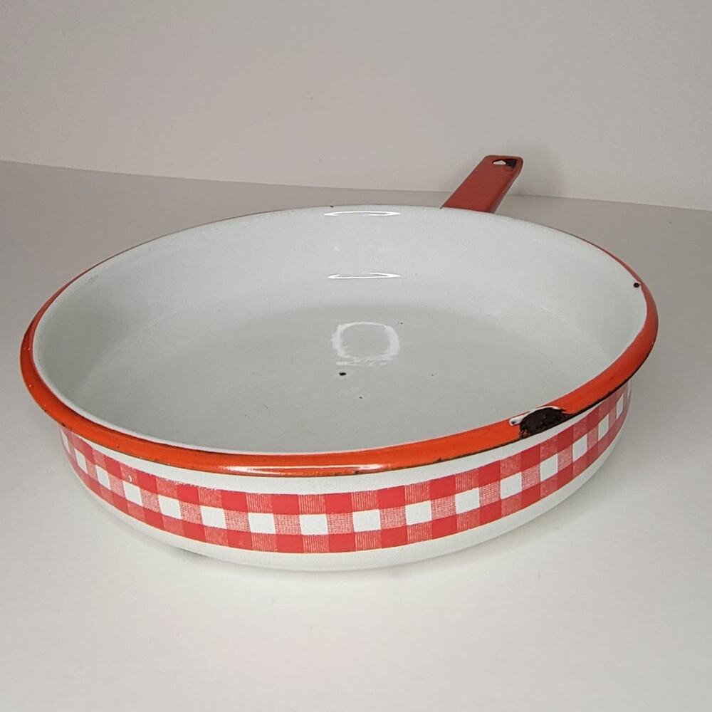 Vintage Red & white Checkered Enamelware Metal Skillet - Picture 5 of 12